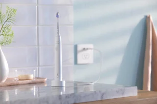Philips Sonicare Optimal Sensitive Opzetborstels HX6054/10, 4 stuks, wit