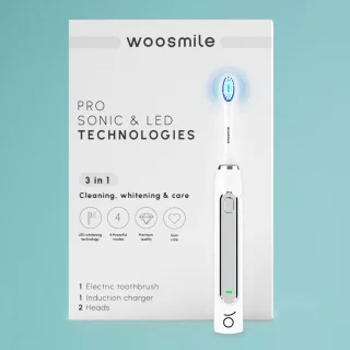 WOOSMILE elektrische sonische tandenborstel met LED en 2 opzetborstels