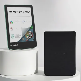 PocketBook Verse Pro Color e-reader Sage Glow met zwart hoesje