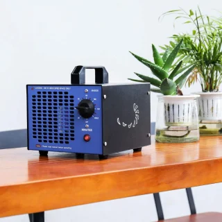 Ozon Generator Zwart-Blauw