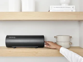 OZONOS AC-1 PLUS Luchtreiniger Mat Zwart