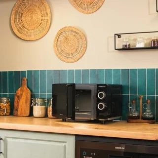 Compacte Magnetron zonder Draaitafel - 20L, 700W - Voor Eenvoudig Koken en Ontdooien