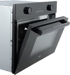 Wat vinden we goed aan de Beko BMCI44313FBG - Inbouwcombi-magnetron