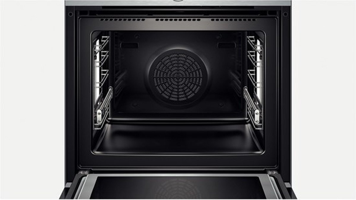 Wat vinden we goed aan de Bosch Serie 8 HNG6764S6 Inbouwoven