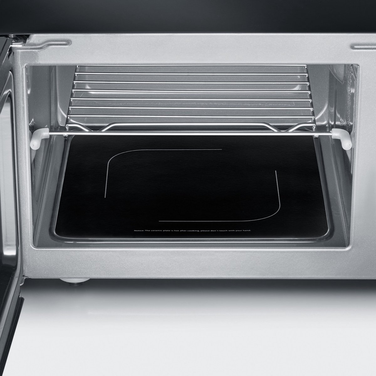 Severin MW 7762 Vrijstaande Solo Magnetron Zwart