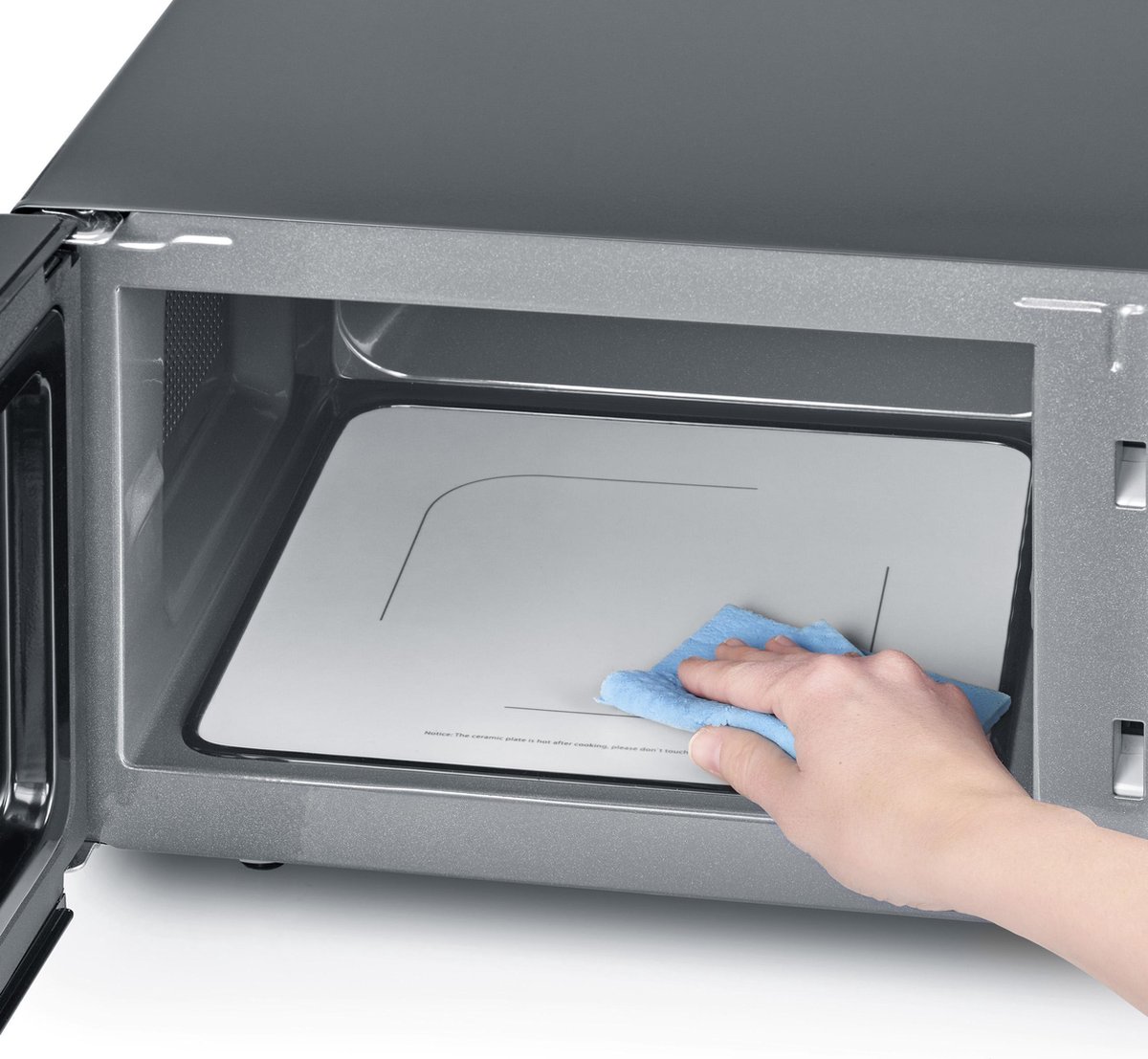 Severin MW 7762 Vrijstaande Solo Magnetron Zwart
