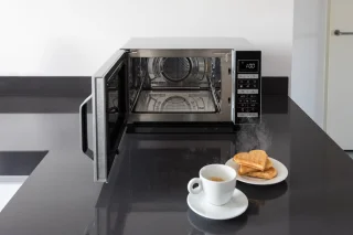 Sharp R860S Combi-magnetron Zilver