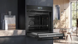 Siemens iQ700 HM776GKB1 oven zwart 67L