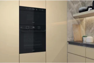 Whirlpool MBNA900B Solo-magnetron Inbouw 22L Zwart
