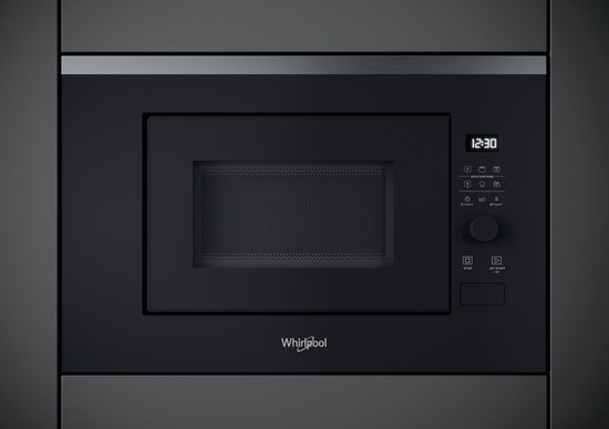 Compacte ingebouwde grill-magnetron voor kleinere keukens