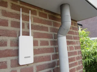 Sitecom WLX-2100 - Outdoor Hotspot Repeater - Ideaal voor campings en havens