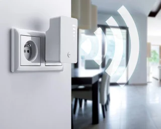 Equivera Wifi Versterker Stopcontact Repeater