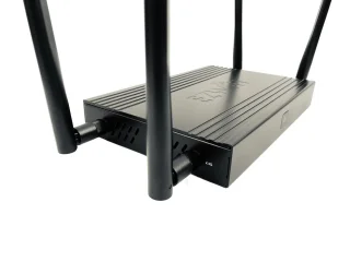 EZWiFi EzHotspot Extender V5