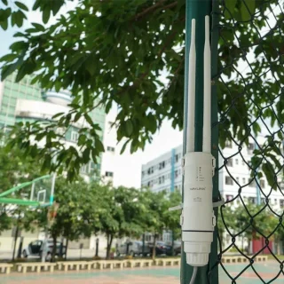 Serolux Wifi versterker dual-band met antennes wit