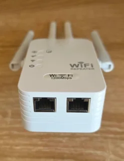 Solacis WiFi-repeater stopcontact