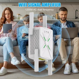 Solacis WiFi Versterker Stopcontact