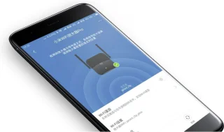 WiFi-versterker stopcontact zwart
