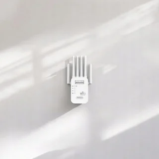 Zenwire WD-R611U Wifi Versterker 300 Mb/s 6 Antennes