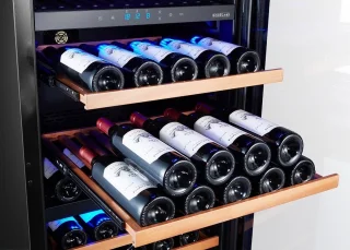 BODEGA43-145 Wijnkoelkast 3 Zones 145 Flessen Zwart