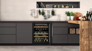 Neff KU9213HG0 inbouw wijnkoeler zwart 44 flessen
