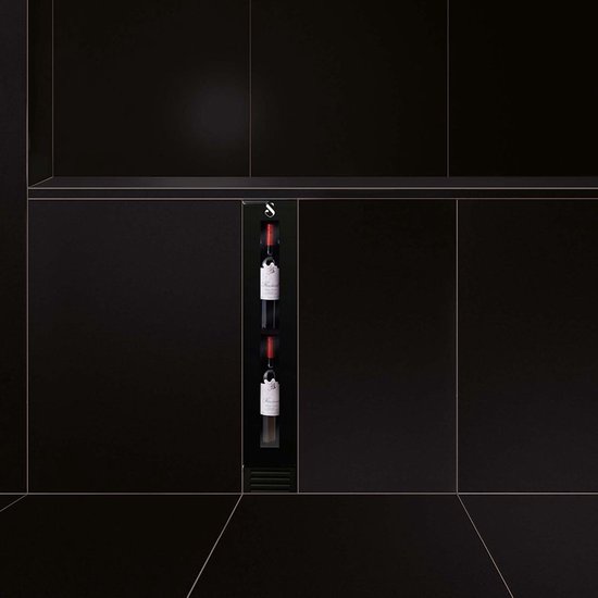 SWISSCAVE WLU-30F 1-zone wijnkoelkast 9 flessen review