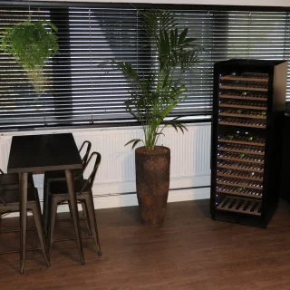 Vinata Premium Presanella Wijnklimaatkast 150 flessen zwart