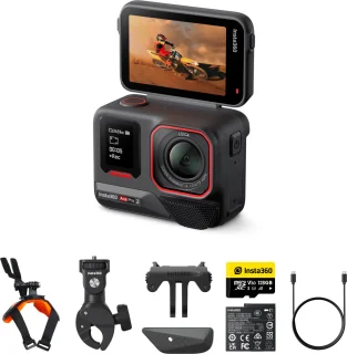 Insta360 Ace Pro motorcombo