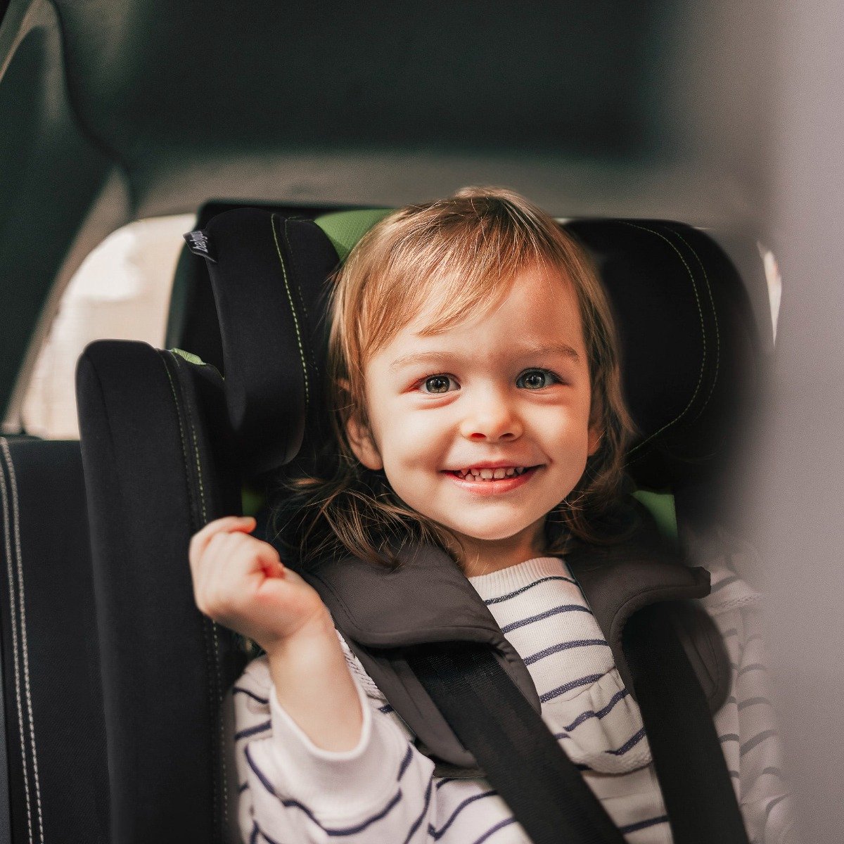 BabyGO FreeMove i-Size Autostoel Zwart