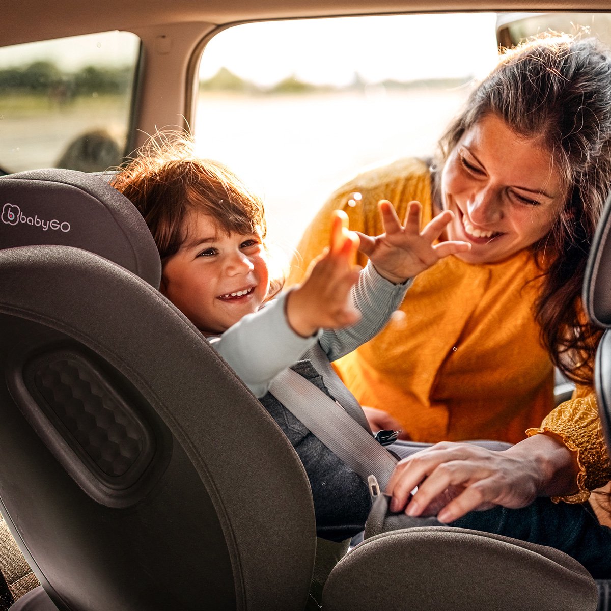 BabyGO Move 360 i-Size autostoel zwart