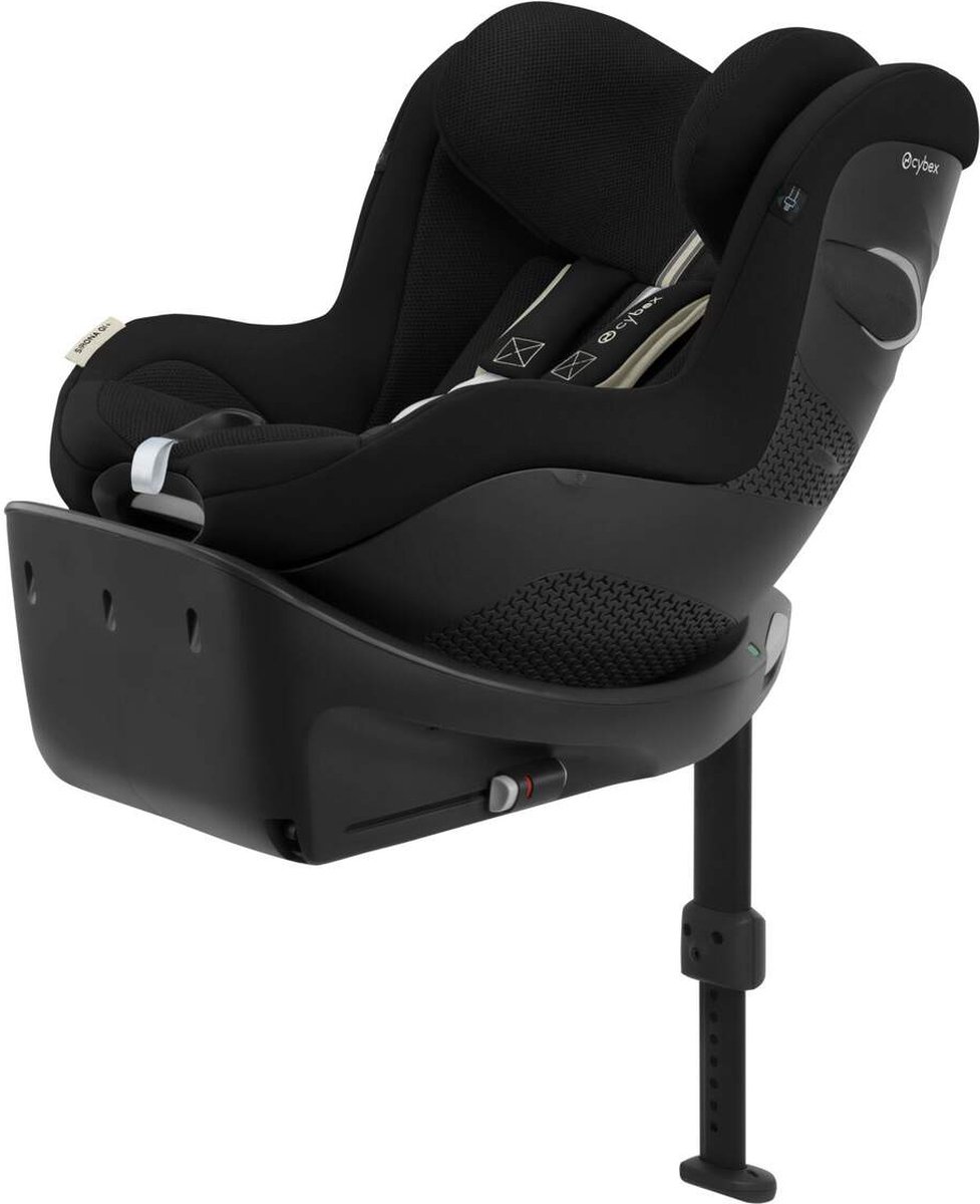 De Cybex Sirona Gi Autostoeltje Moon Black in één oogopslag