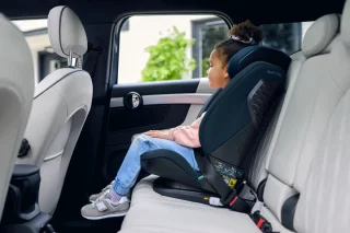 Maxi-Cosi RodiFix Pro2 i-Size Autostoeltje Authentic Black