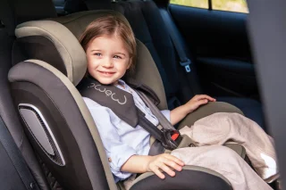MoMi Urso i-Size autostoel isoFix Zwart-Roze