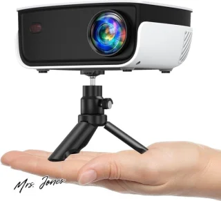 Mrs. Jones Mini-beamer 7500 liter draagbare thuisbioscoop ondersteunt 1080p Full HD - videobeamer smartphone tv-stick PS5 PC laptop .