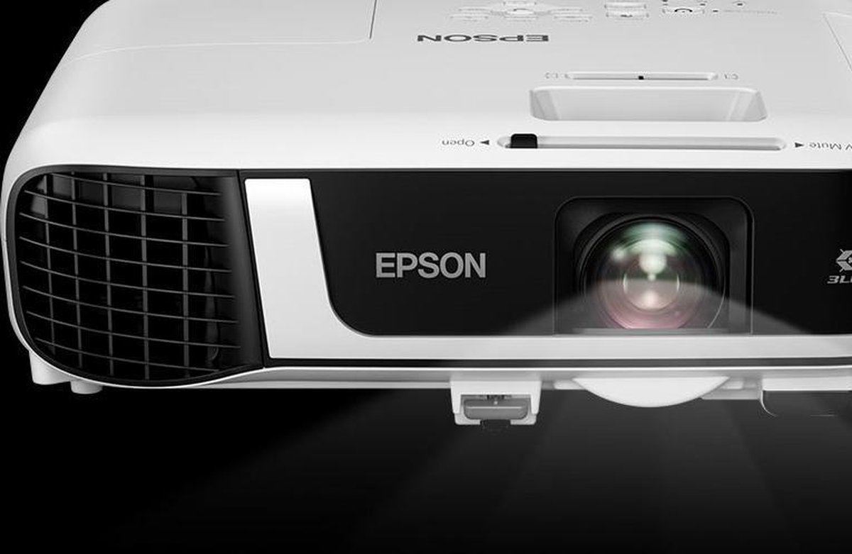 Epson EB-FH52 projector