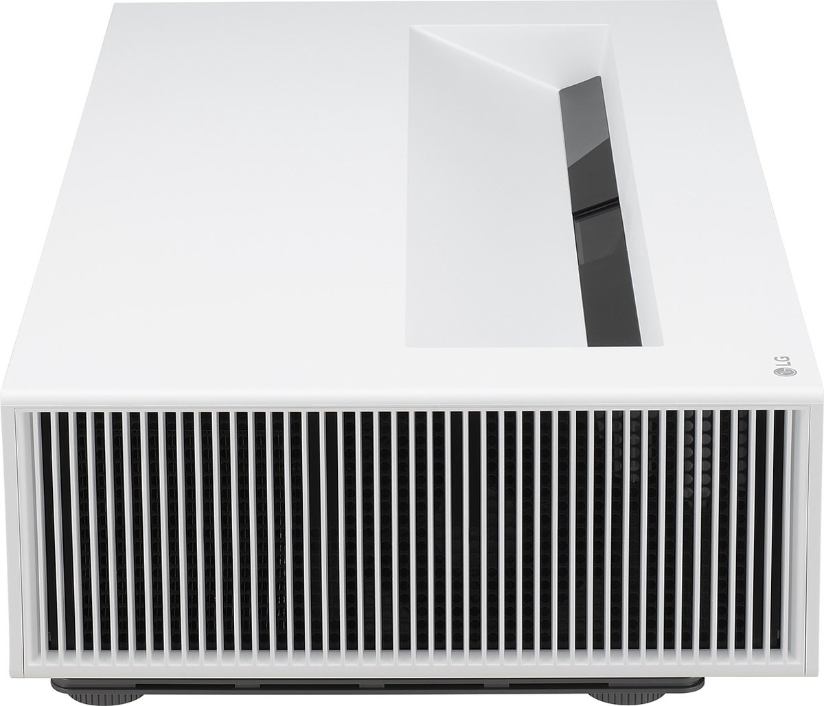 LG CineBeam HU915QE projector