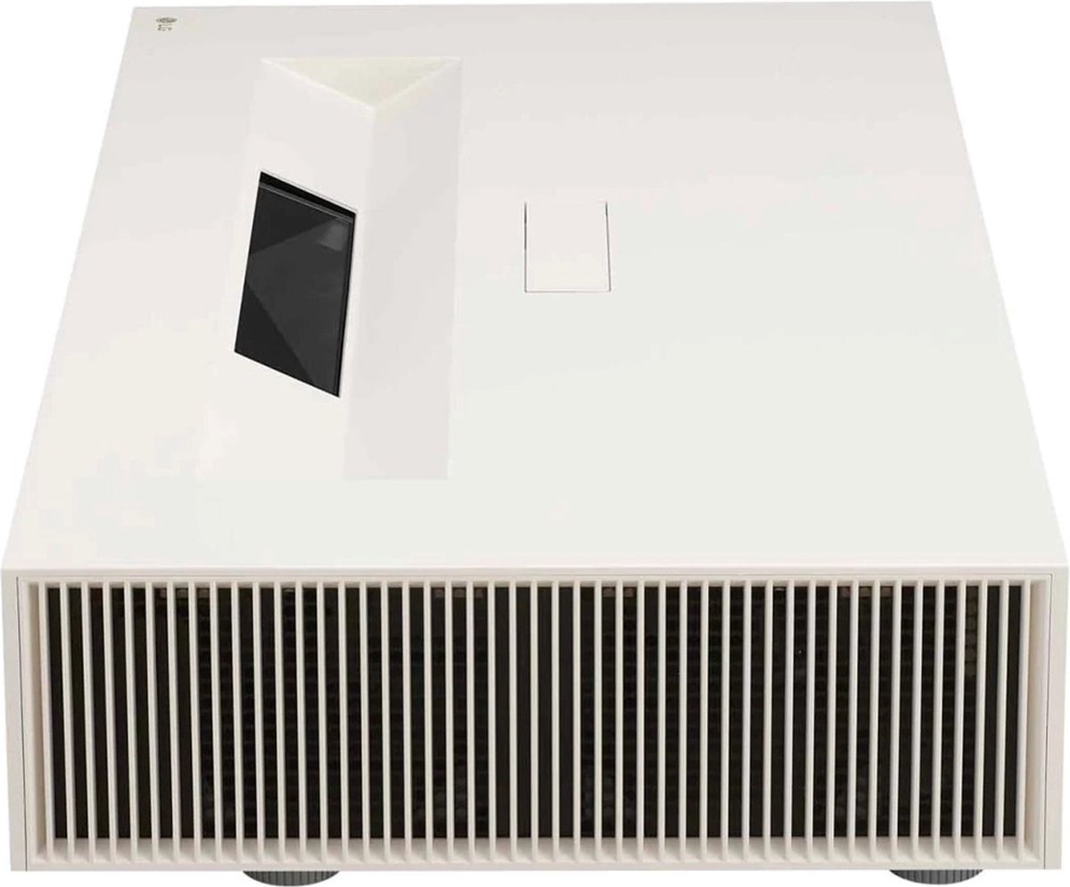 LG CineBeam HU915QE projector