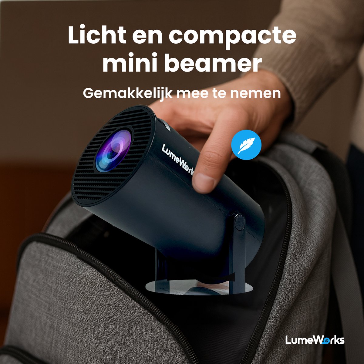 LumeWorks Luna Mini Beamer Zwart