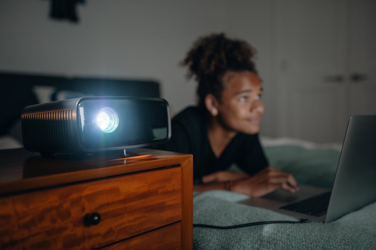 Philips NeoPix 120 720P HD LED Beamer