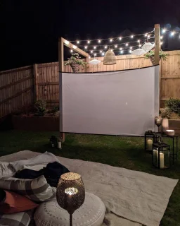 Philips NeoPix 320 Full HD LED Beamer met 100 inch scherm