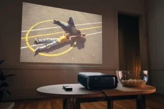 Philips NeoPix 320 Full HD LED Beamer met 100 inch scherm