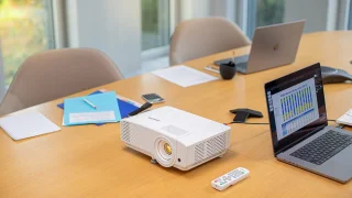 Philips ProPix 650 WXGA projector PRX650/INT