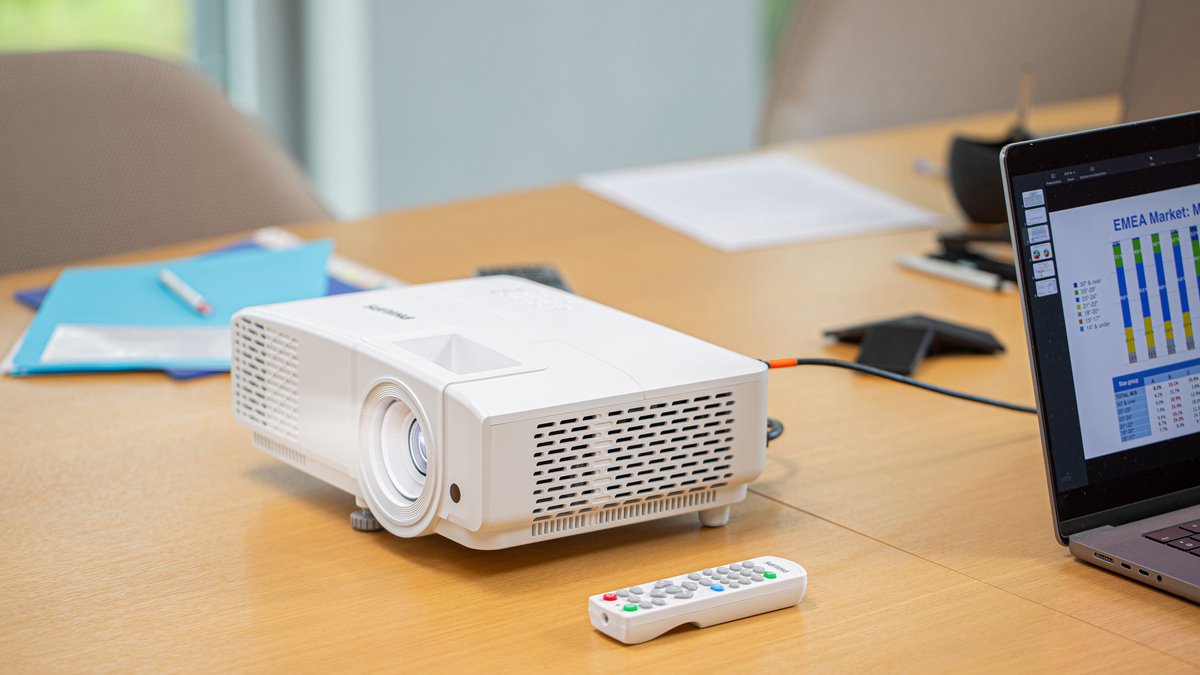 Philips ProPix 850 PRX850/INT Full-HD projector