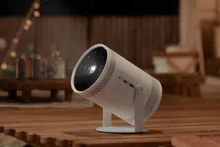 Samsung The Freestyle 2nd Gen Smart Mini Beamer