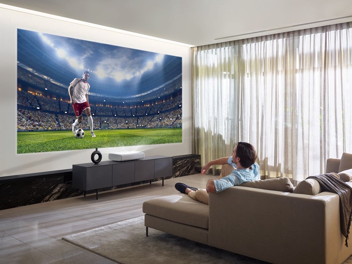 Samsung The Premiere LSP7T projector