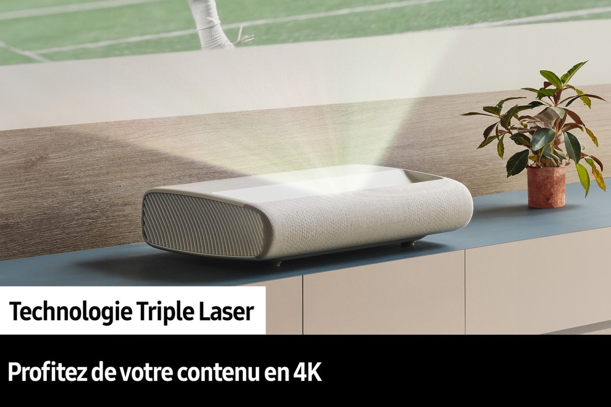 Samsung The Premiere SP-LPU9DSAX UHD 4K projector wit