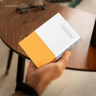 Vyzio Mini LED Projector GOLDICAST
