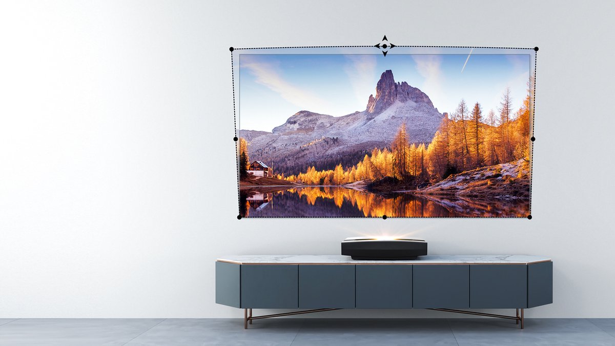 XGIMI AURA projector