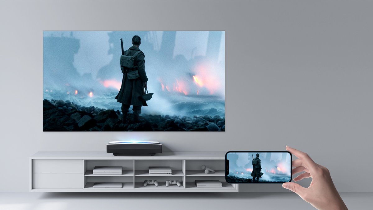 XGIMI AURA projector