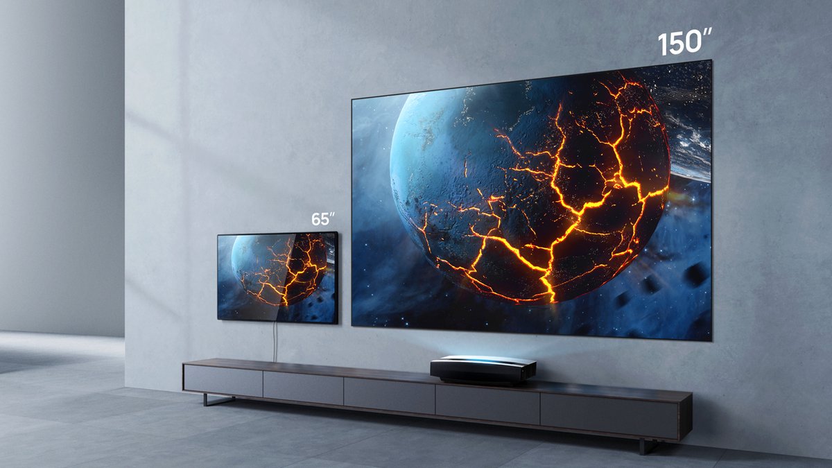 XGIMI AURA projector