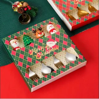 Lepel en vork - Lepel - Vork - Gebaksvork - Roestvrij staal - Kerststijl lepel en vork - Perfect voor het kerstdiner - Perfect voor dagelijks gebruik of als kerstcadeau - Zilver 4-delige bestekset